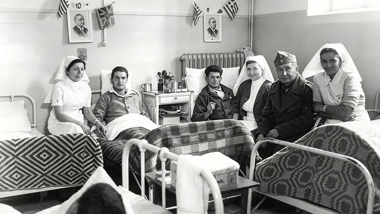Ερυθροσταυρίτισσες ηρωίδες νοσηλεύτριες του Β’ Παγκοσμίου Πολέμου