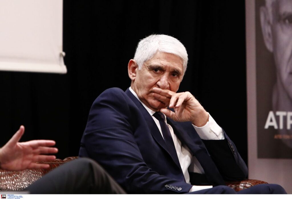 Στημένοι αγώνες μπάσκετ: Παράσταση προς υποστήριξη της κατηγορίας θα δηλώσει ο Παναγιώτης Γιαννάκης – Στον ανακριτή για τα «εκδικητικά σφυρίγματα»