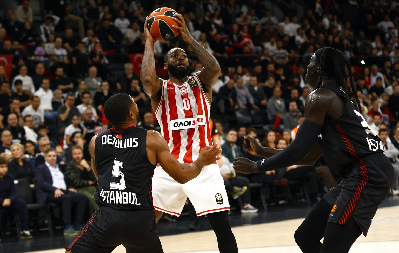 Euroleague: Πέρασε εμφατικά από την Κωνσταντινούπολη ο Ολυμπιακός, 81-73 την Μπεσίκτας