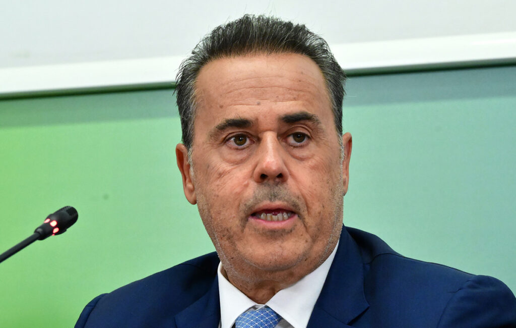 Σ. Παπασταύρου: Θωρακίζουμε τη Γυάρο, προστατεύουμε τον μοναδικό φυσικό πλούτο της