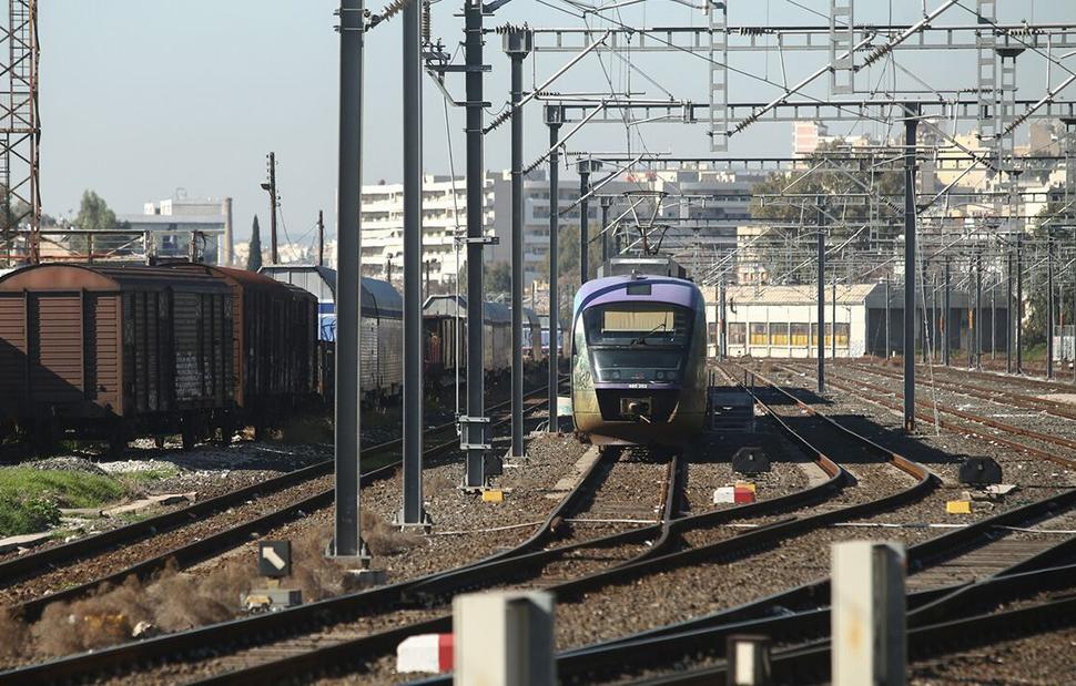 Αναστολή πρωινών δρομολογίων στον Προαστιακό Πάτρας λόγω εργασιών υποδομής