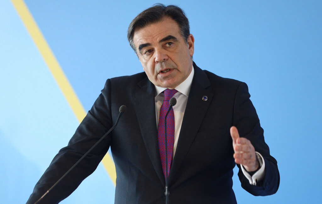 Άρθρο του Μαργαρίτη Σχοινά για την Ελληνίδα αγρότισσα: «Η μάνα της ελληνικής γης»