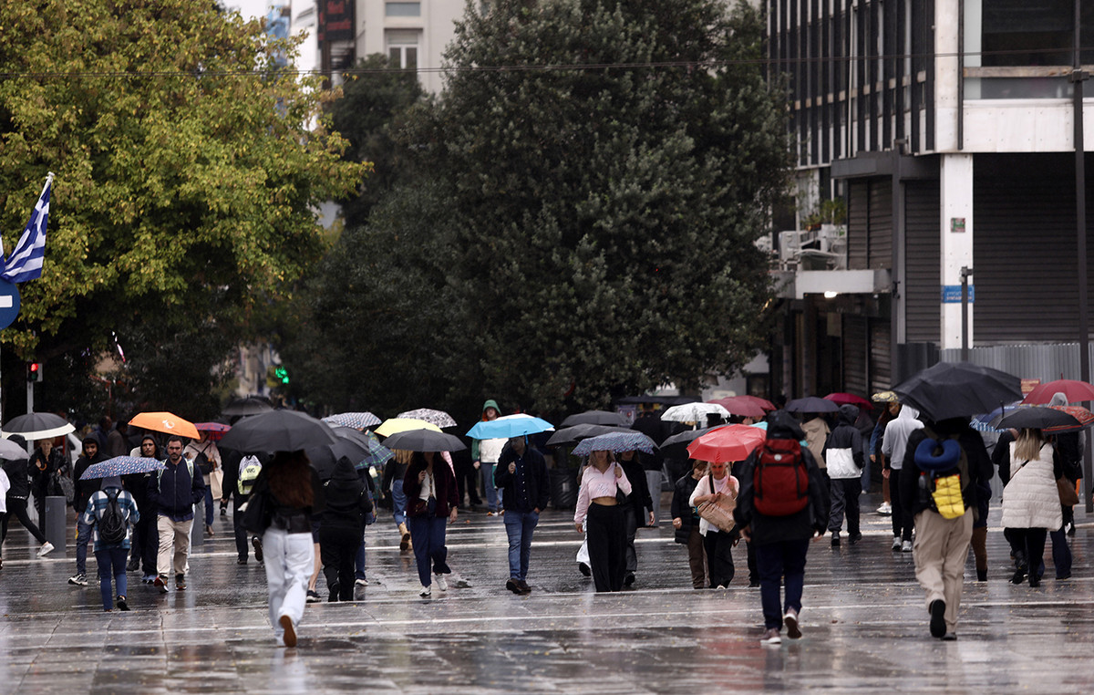 Αναβαθμίστηκε το έκτακτο δελτίο της ΕΜΥ: Προειδοποίηση για τριήμερο επικίνδυνων φαινομένων, οι δύσκολες ώρες για την Αττική